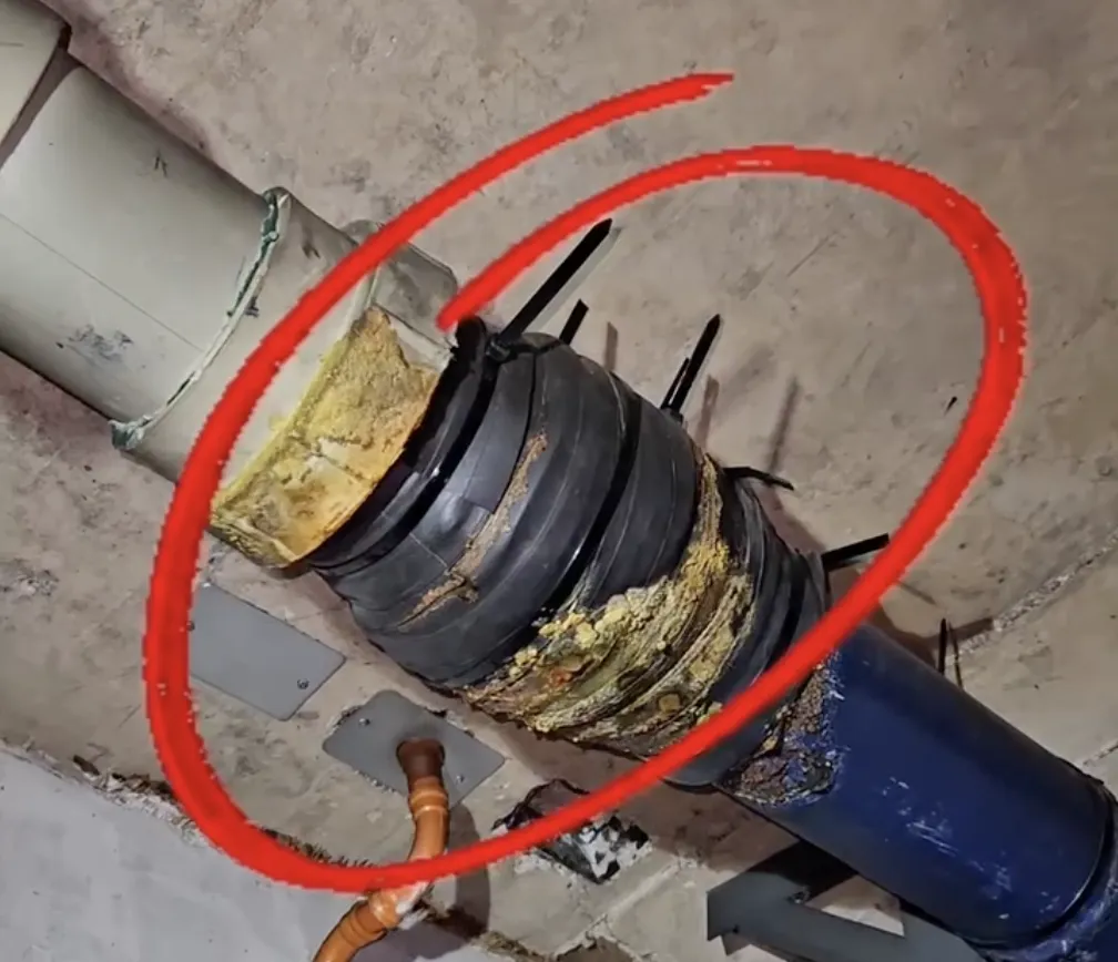 (Tuberí­a en mal estado)