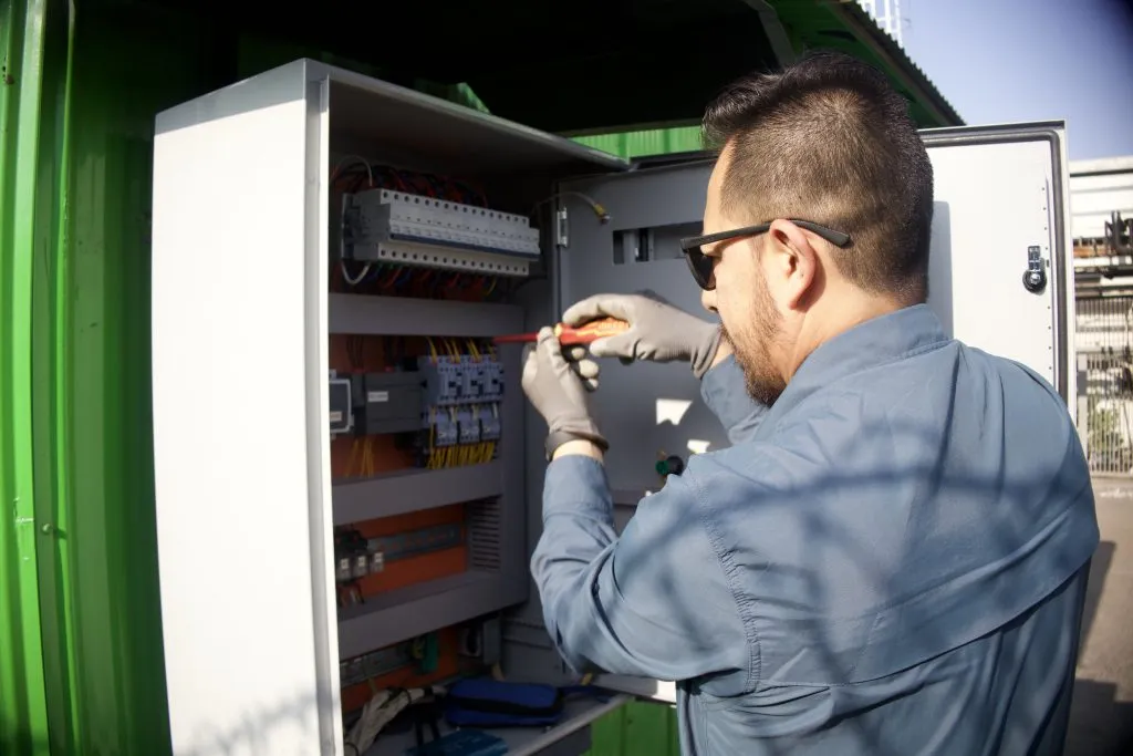 Esto debes saber sobre el tablero eléctrico de tu sala de bombas 1